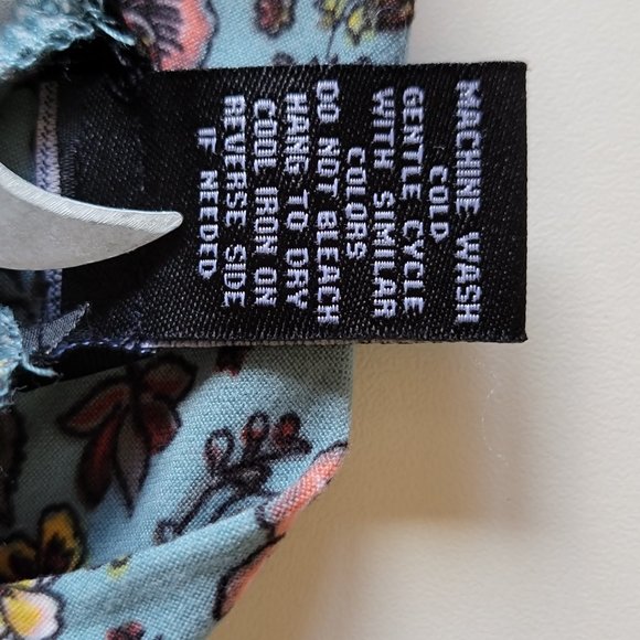 Women's Rue 21 Floral Dress multi Colored Size Large - Picture 4 of 4